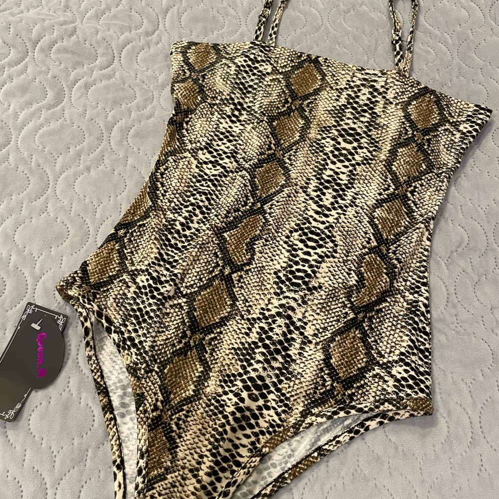 NWT snake print body suit